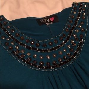 Women’s dress shirt